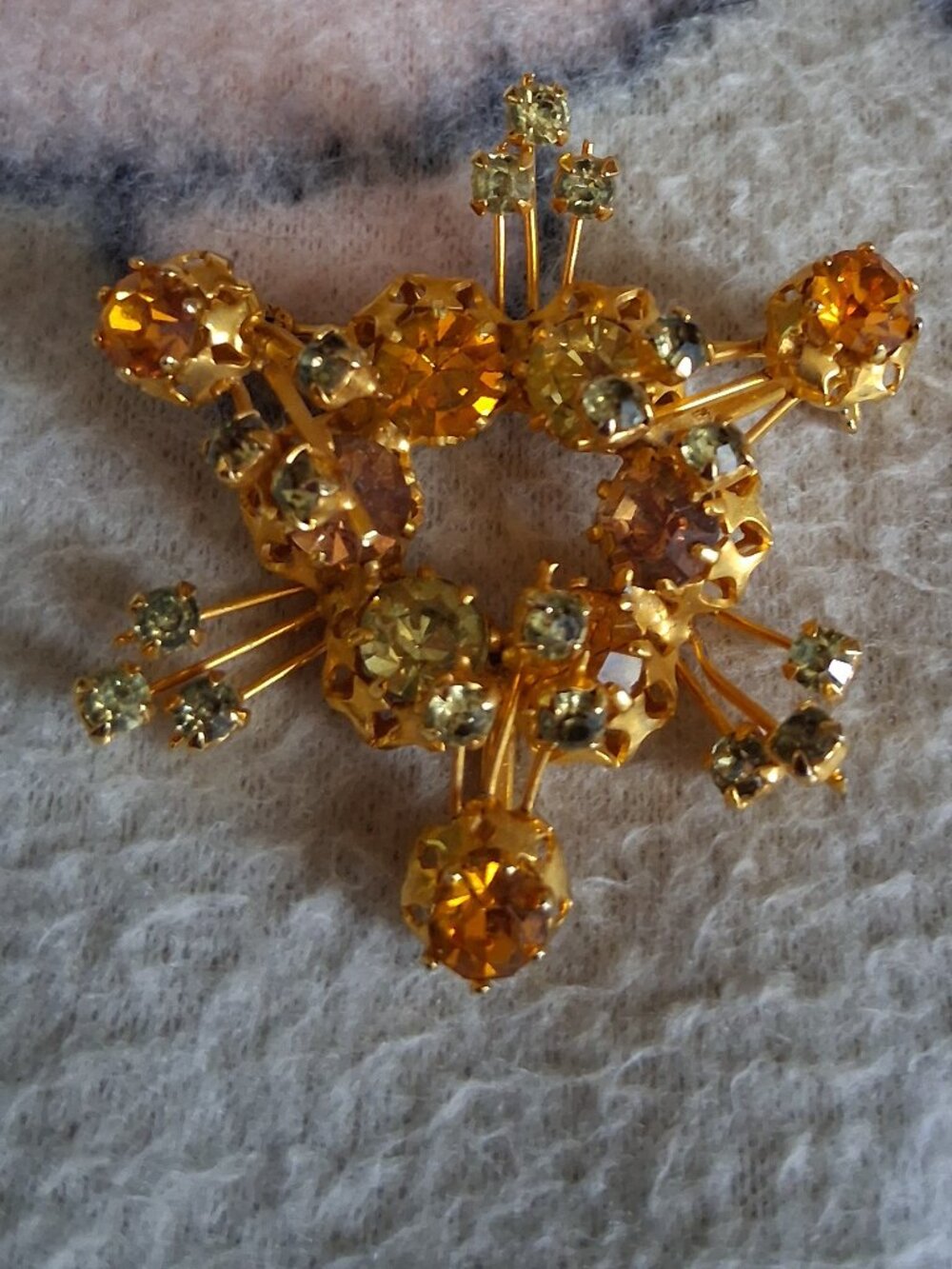 vintage starburst pin